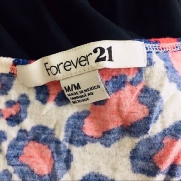 Forever 21 Red & Navy Leopard Print Sleeveless Crop Top - Size M - Picture 3 of 3